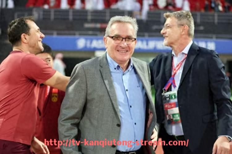 看球通-2024年NBA各支球队平均球员年龄变化反映阵容更新节奏